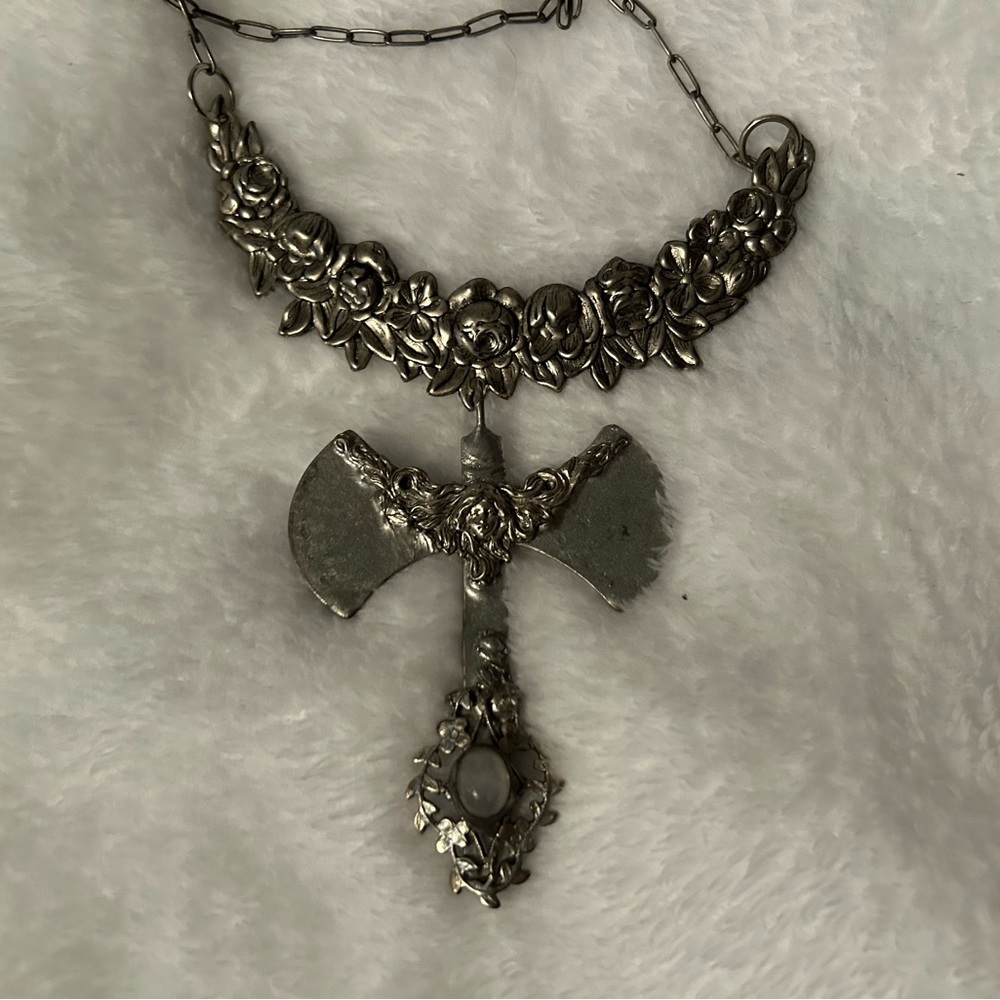 Handmade Axe Floral Necklace